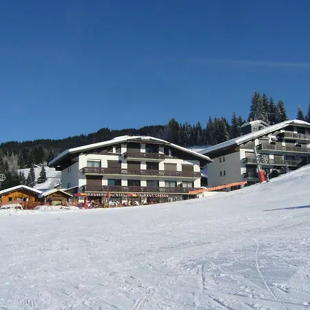 Avec Balcon Au Pied Des Pistes, - Fr-1-623-147 * Les Gets